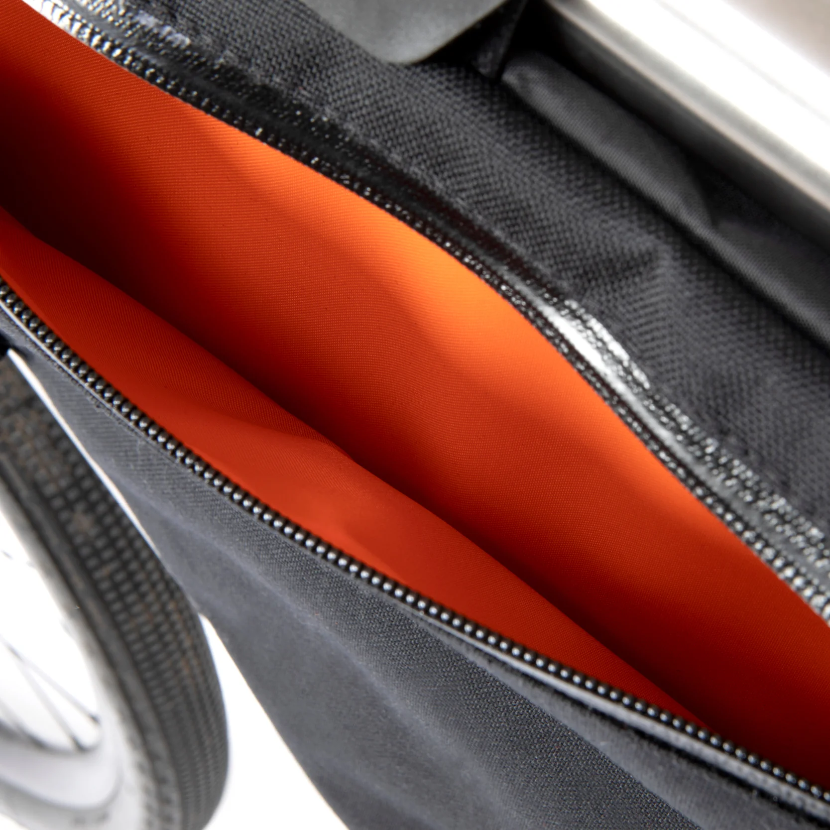 Frame Bag - Large (4.5 Litres) - Image 7