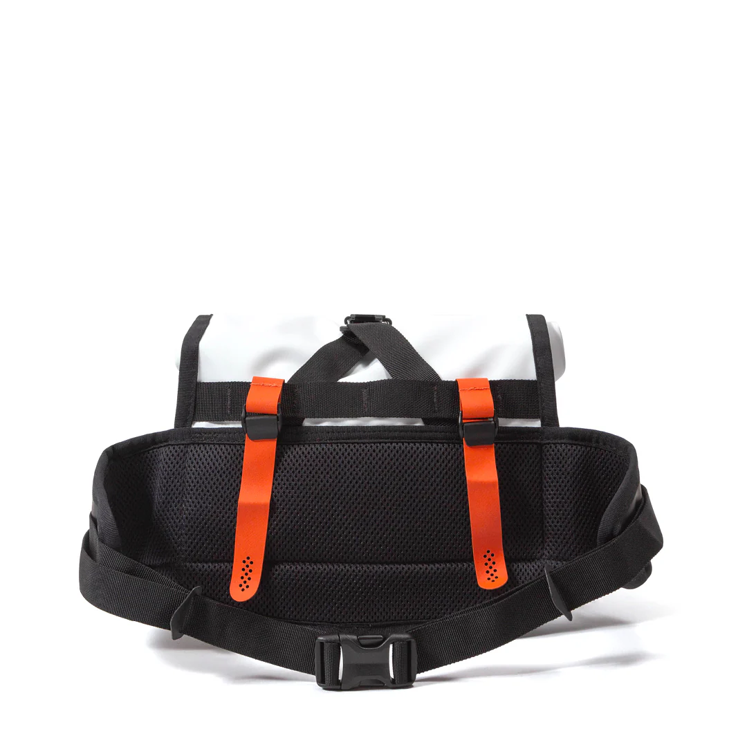 Utility Hip Pack (6 Litres) - Image 15